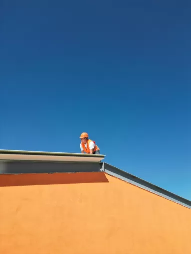 Trouver une entreprise de démoussage et nettoyage complet de toiture avec devis gratuit dans le Val de l'Eyre avec LSR HABITAT, Bassin d'Arcachon, LSR HABITAT