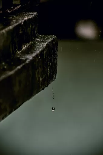 Comment savoir si ma façade a besoin d'un traitement hydrofuge pour éviter les problèmes d'humidité à Libourne ?, Bassin d'Arcachon, LSR HABITAT