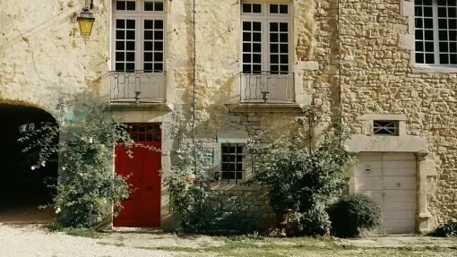 Où trouver une entreprise de rénovation de façade qui propose des solutions sur-mesure pour les maisons anciennes à Libourne ?, Bassin d'Arcachon, LSR HABITAT