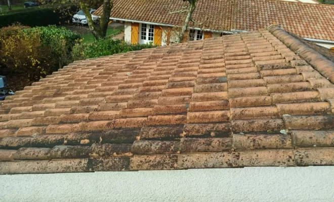 Démoussage de toiture avec traitement hydrofuge, Bassin d'Arcachon, LSR HABITAT